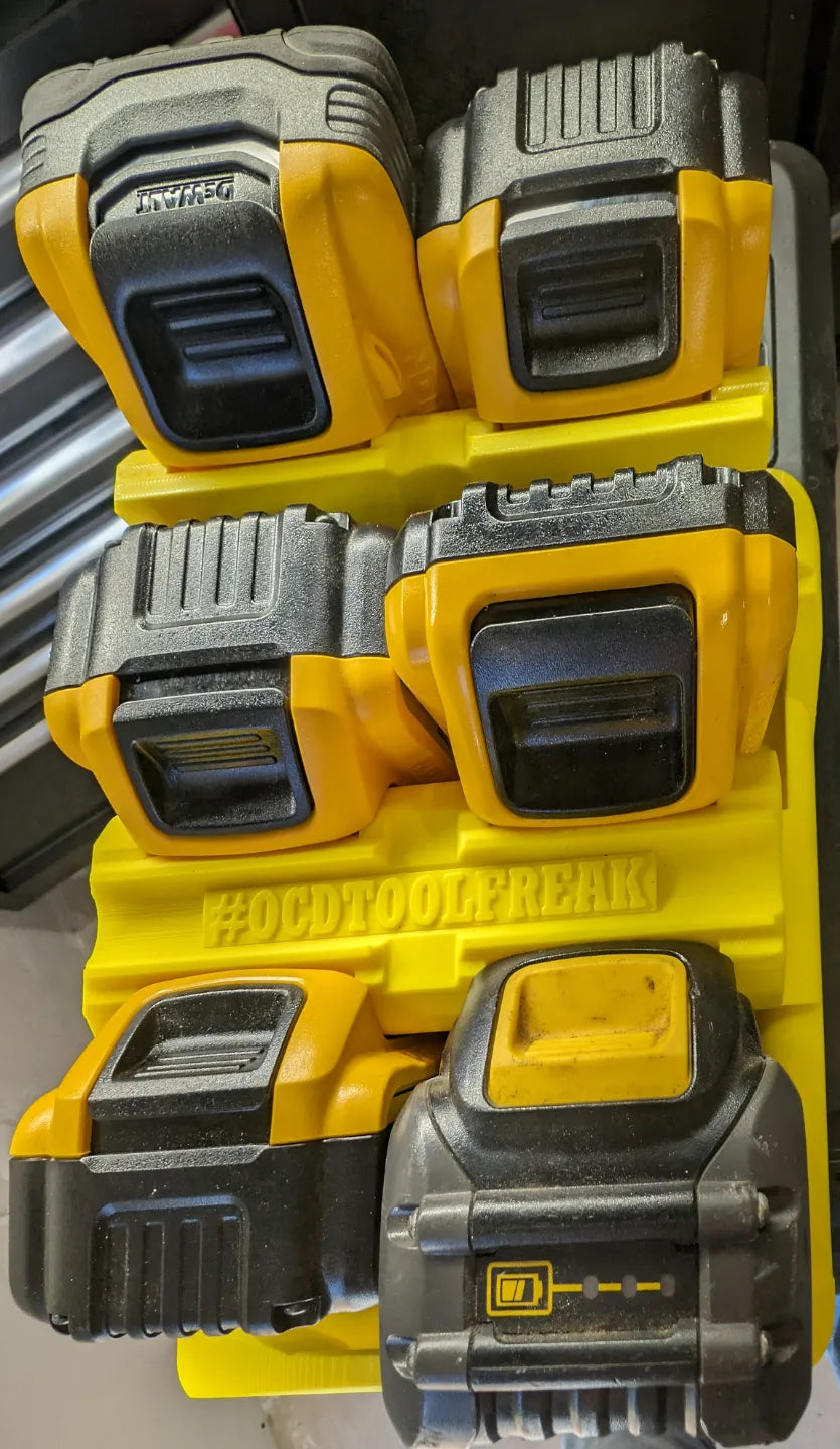Lid Locking Dewalt 20v Battery Rack x6 (RS-D6LLBR)