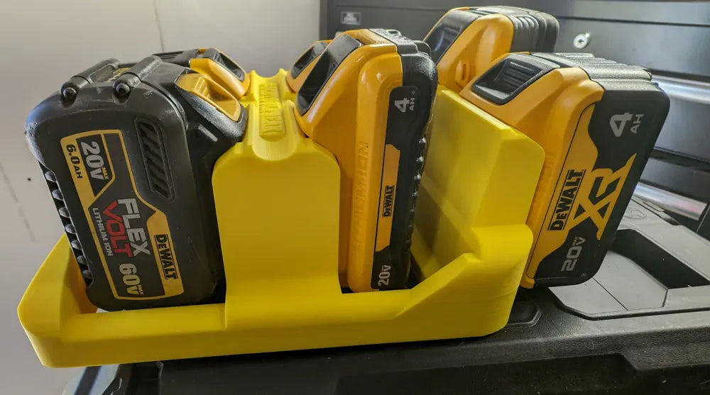 Lid Locking Dewalt 20v Battery Rack x6 (RS-D6LLBR)