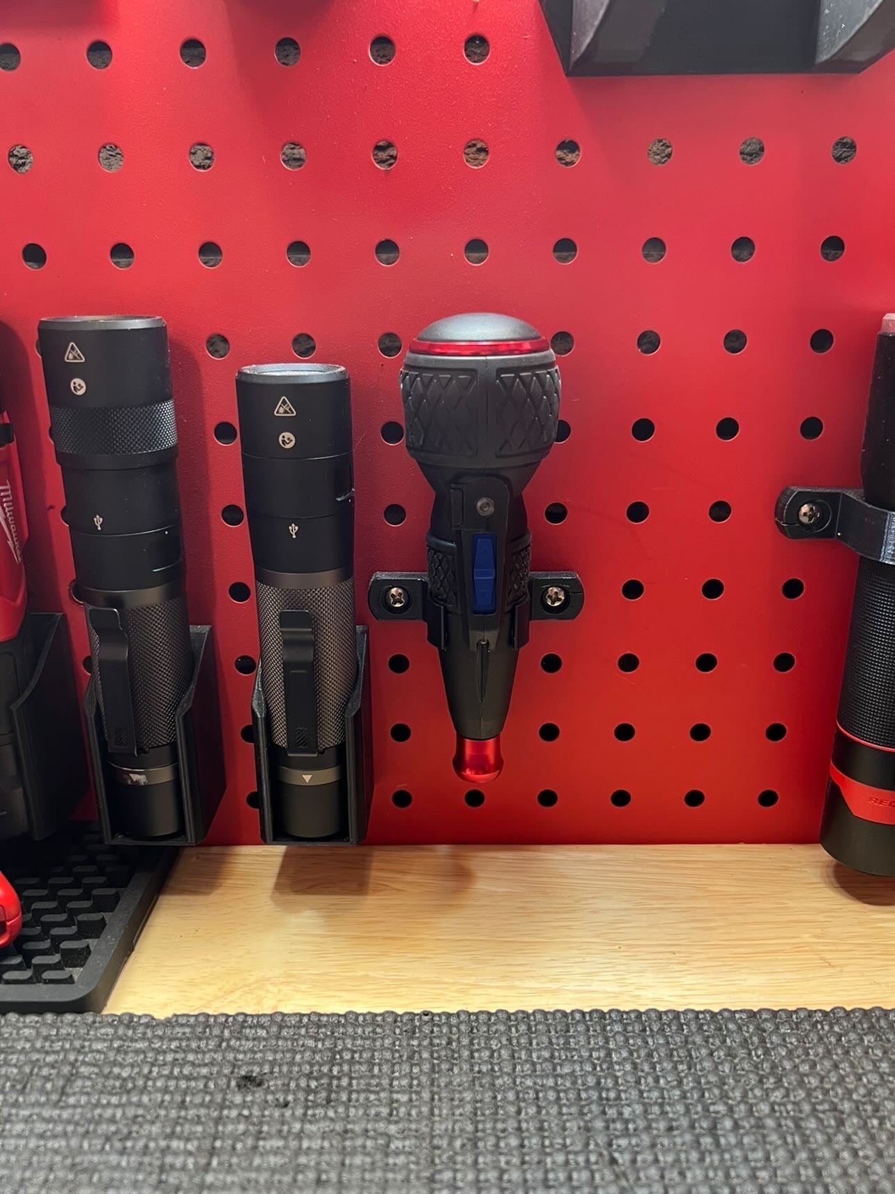 Vessel Ball Grip Rechargeable Screwdriver Mount