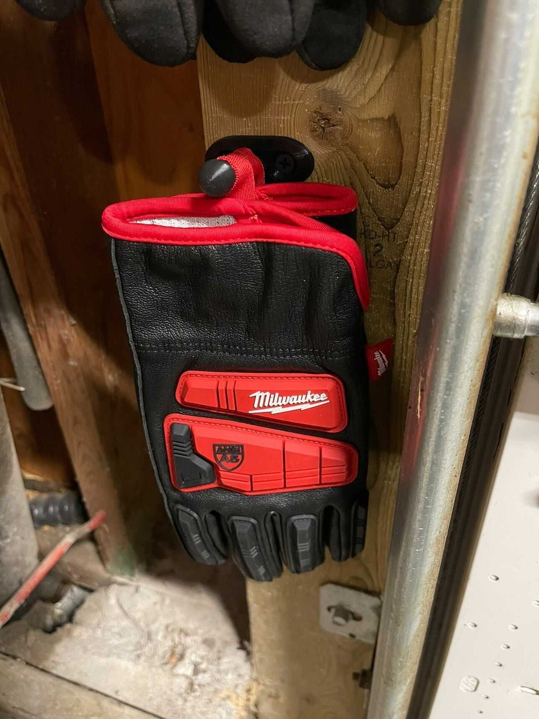 Glove Hanger