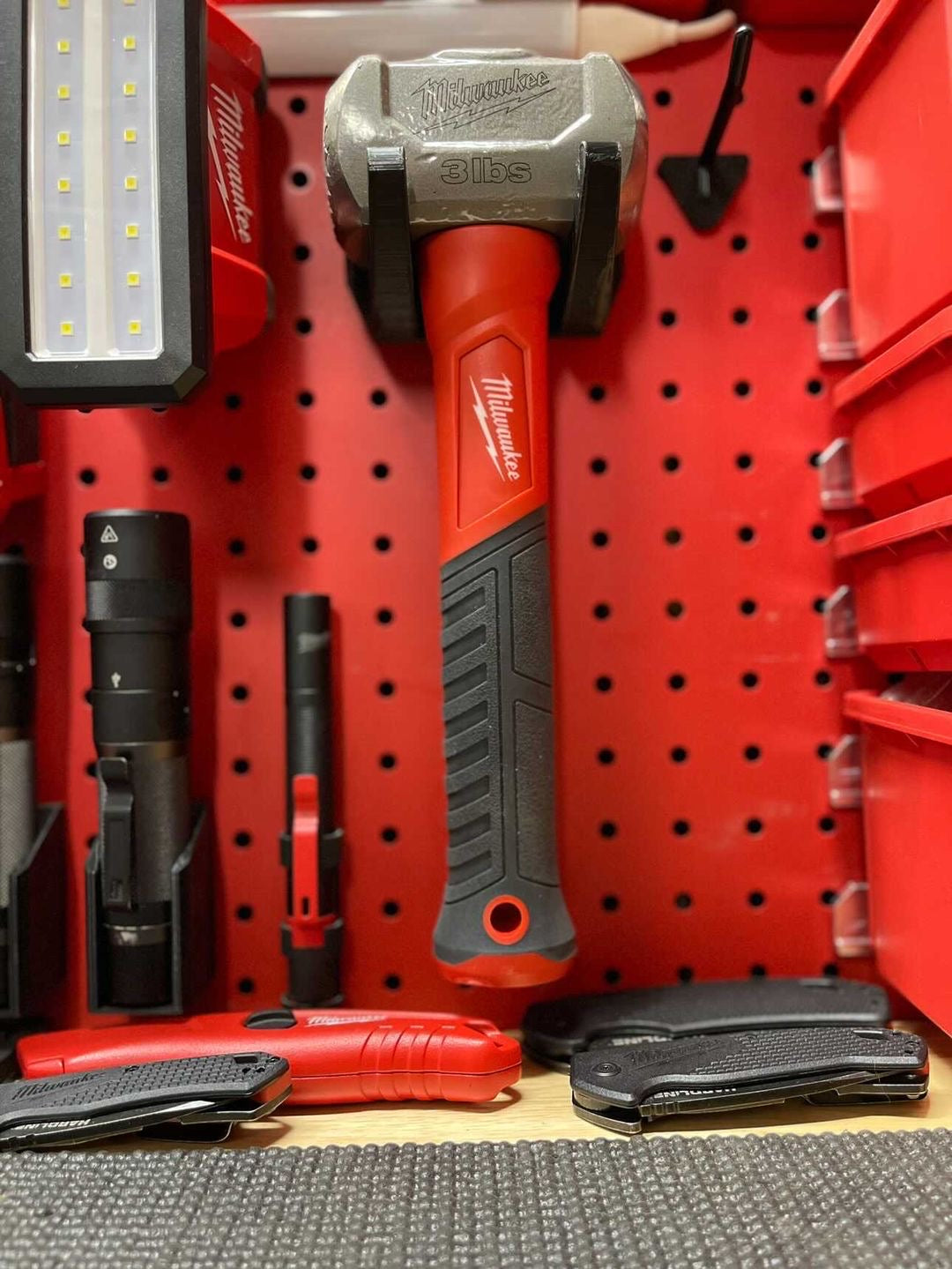 Hammer Holder