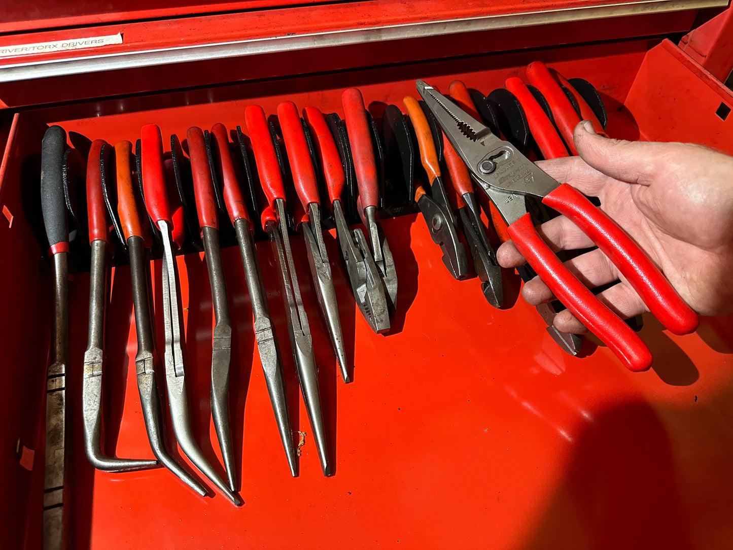 Plier Rack (9 Slot)