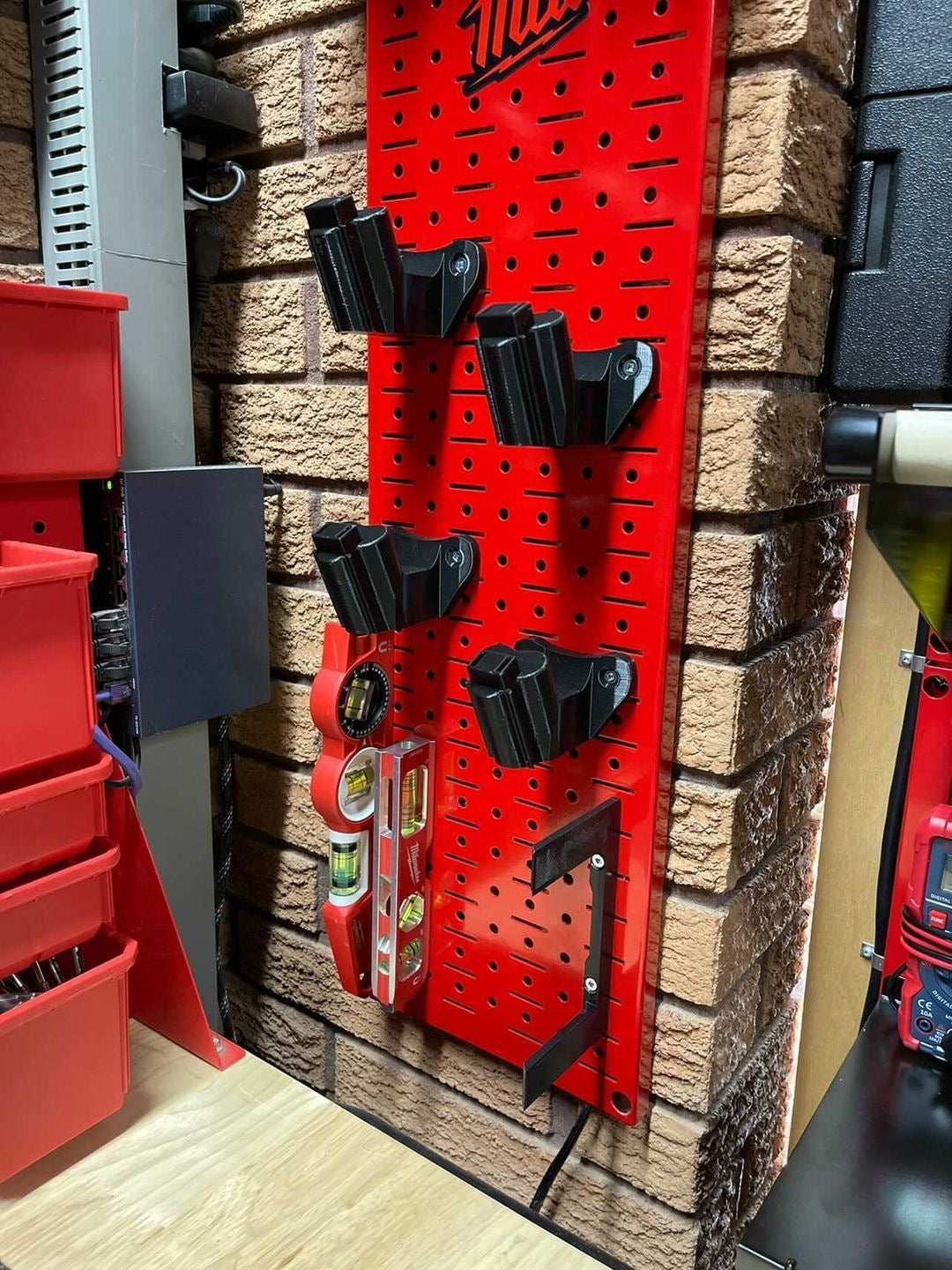M12 Tool Holder