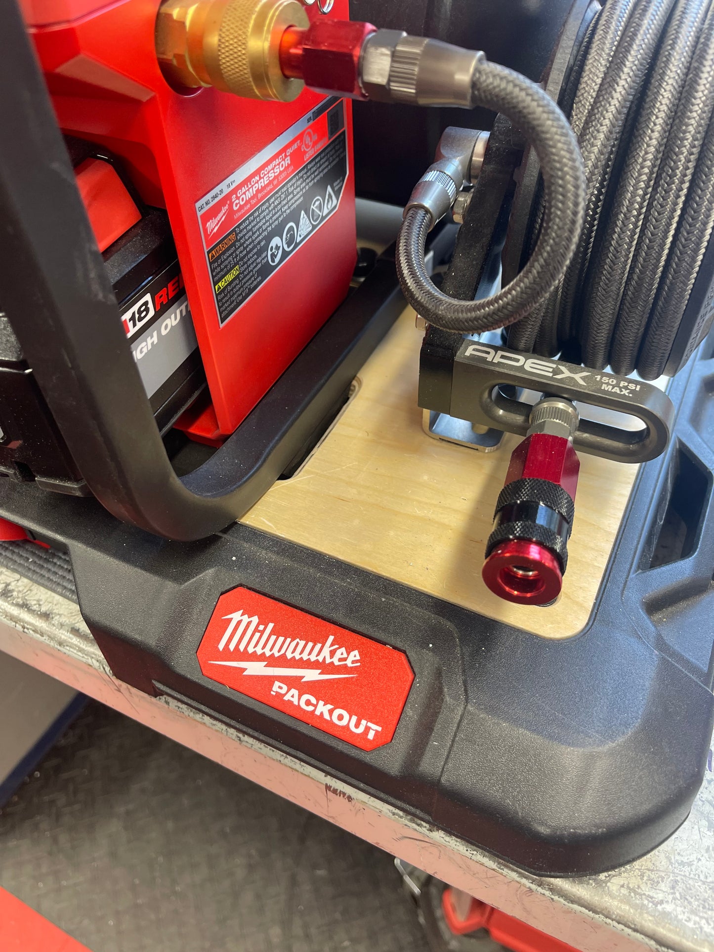 M18 Compressor Packout Mounting Accessories (DE-CMP)