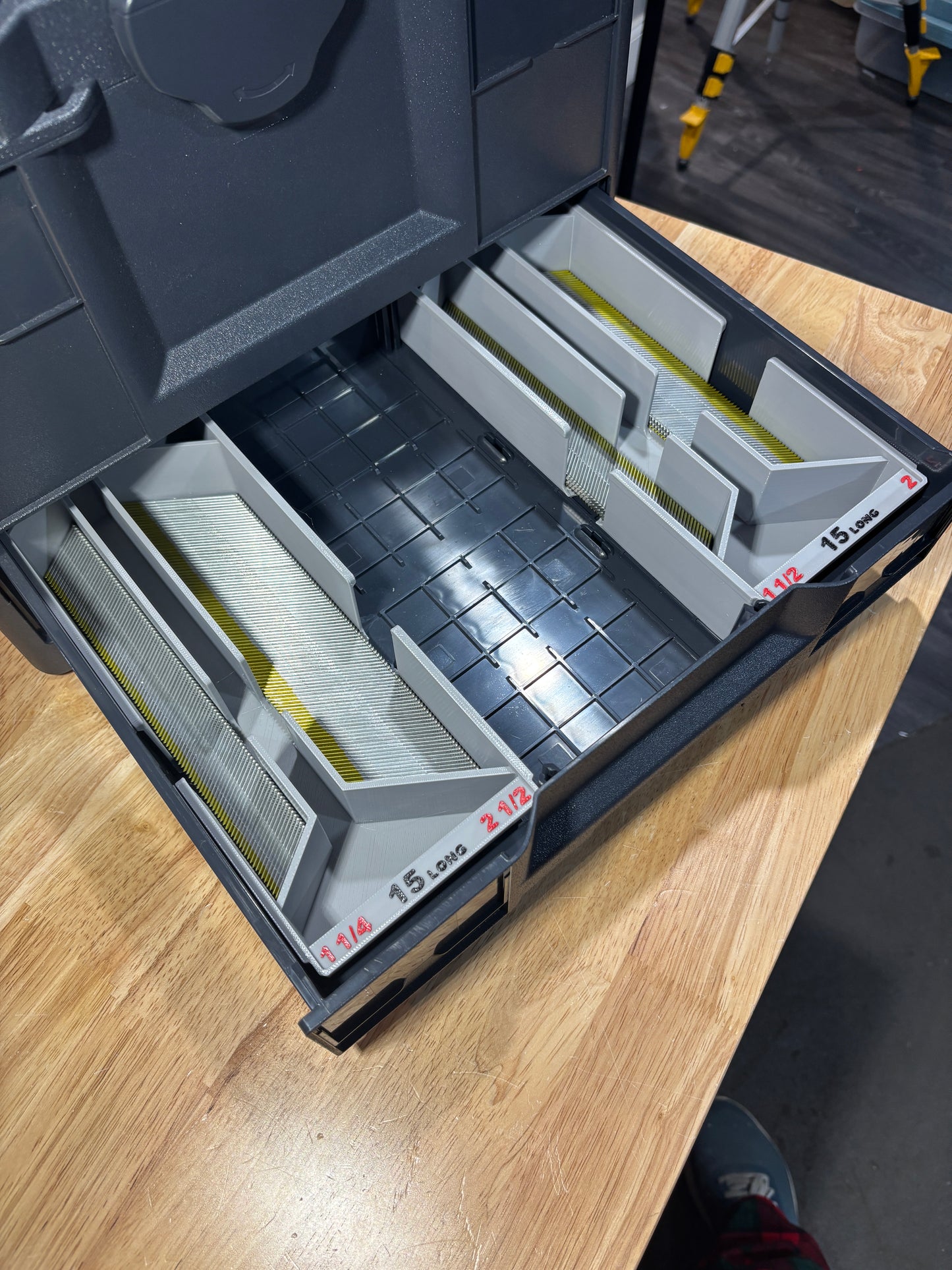 15 ga Long Stick DA Finish Nail Caddies for Systainer Drawers (SYS-NC15L)