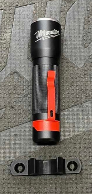 milwaukee flashlight 2107 Milwaukee Flash Light Holder 2107