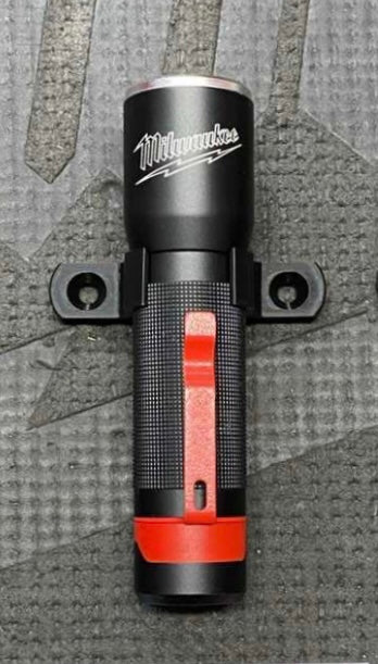 milwaukee flashlight 750 Milwaukee Flash Light Holder 2107 – 10-Spot Tools